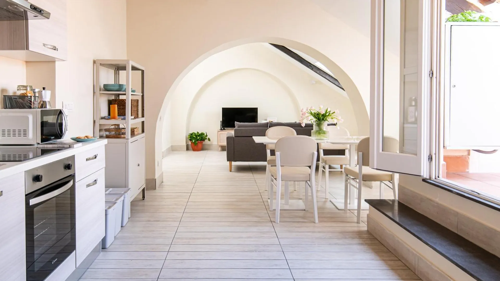 Les Maisons Napoli 0*, Neapel Italien