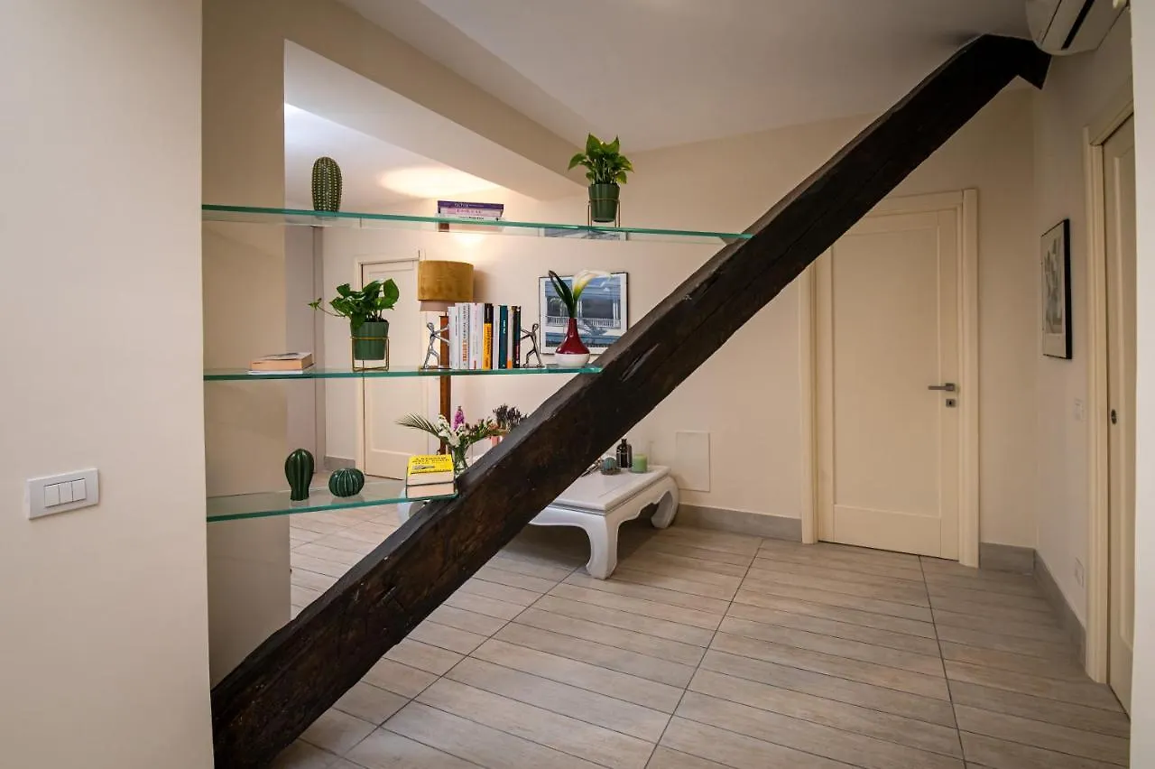 Les Maisons Napoli 0*, נאפולי איטליה