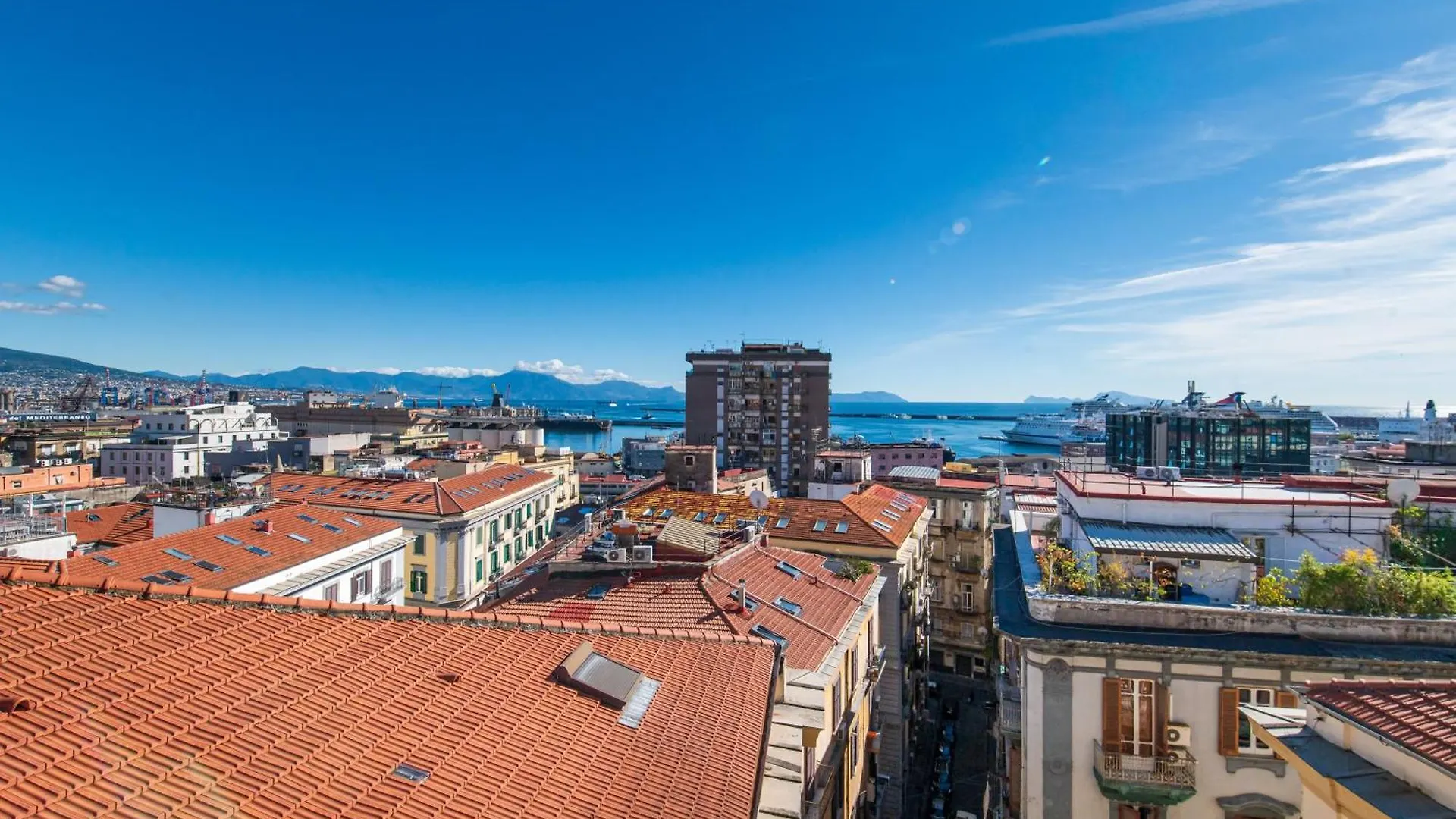 Les Maisons Napoli 0*, Nápoles Italia